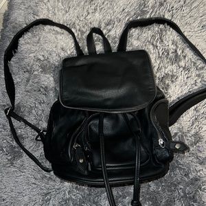 Mossimo pleather backpack